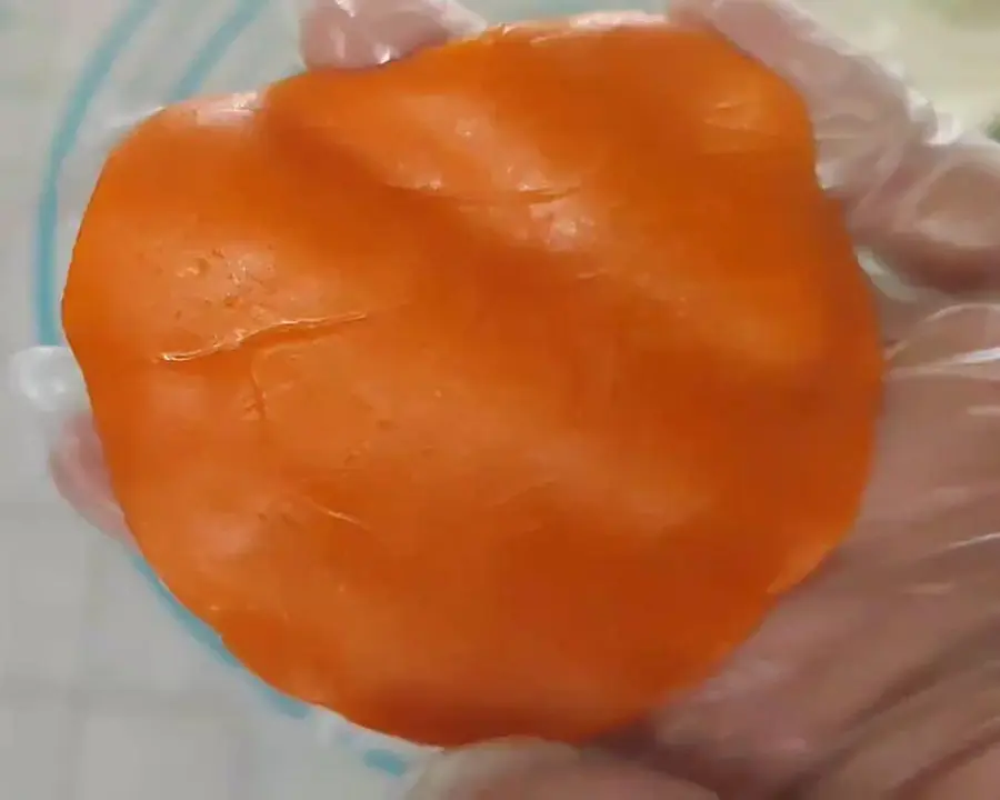 Exclusive (original) persimmon Ruyi - Cantonese Jinsha custard moon cake (video method attached) step 0