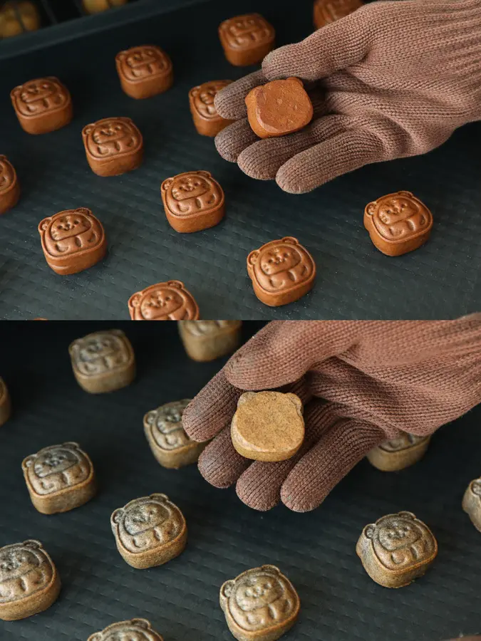 This year's hottest mini mooncake (black rice crust) step 0