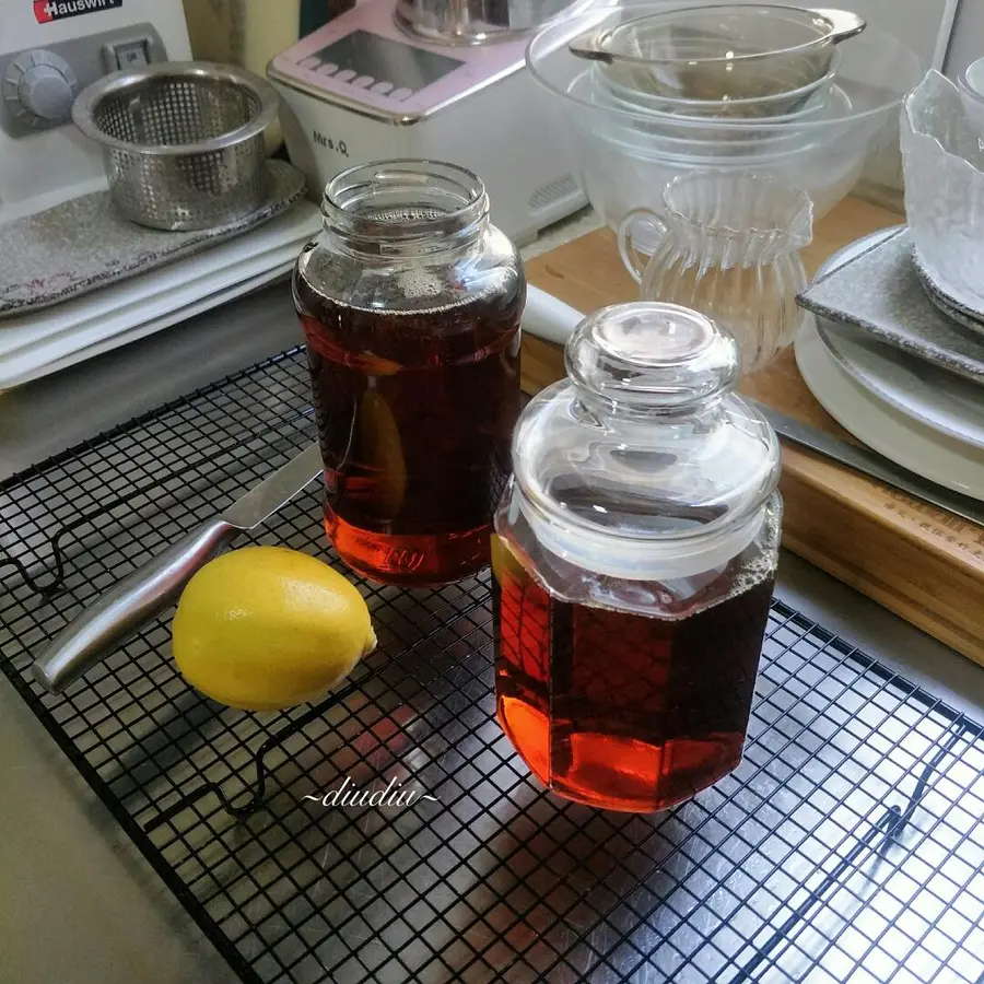 Homemade Cantonese mooncakes with invert syrup (with brown sugar invert syrup) step 0