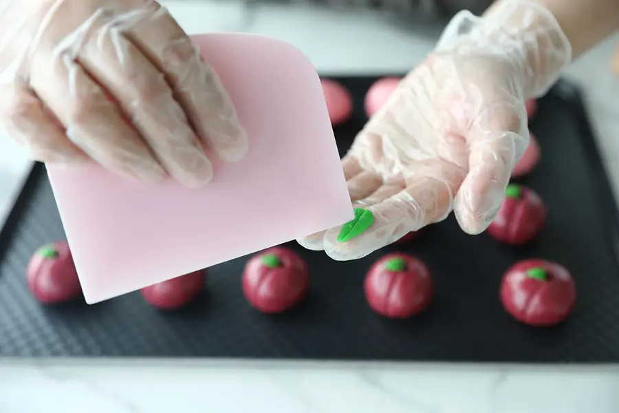 The tutorial is here, and this year's hottest palace moon cakes are full of peach plums all over the world~ step 0