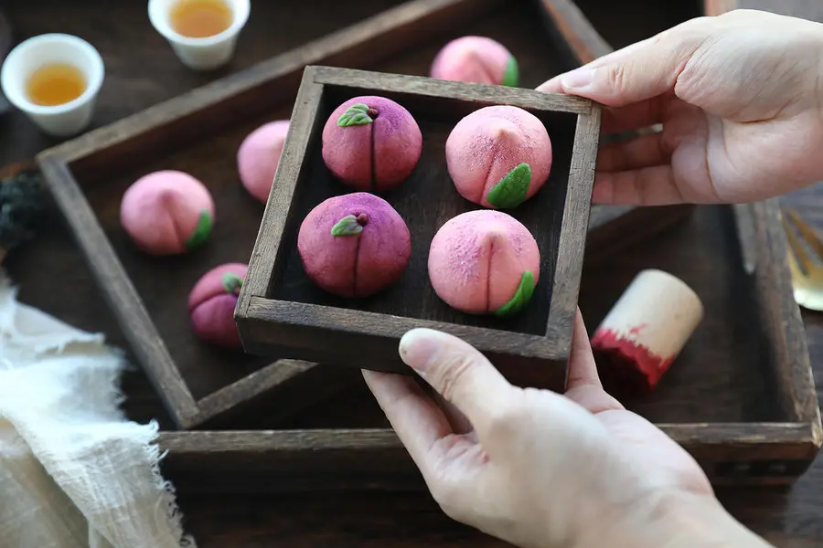 The tutorial is here, and this year's hottest palace moon cakes are full of peach plums all over the world~ step 0