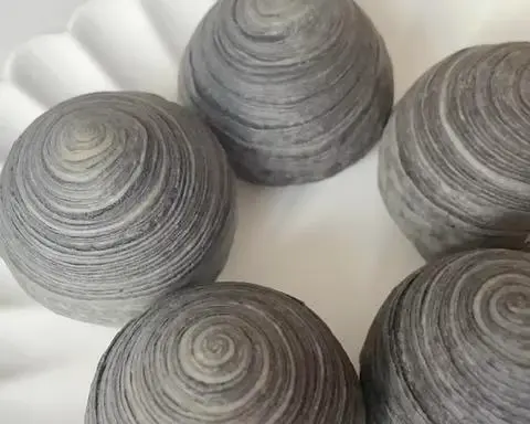 Black sesame spiral egg yolk crisp step 0