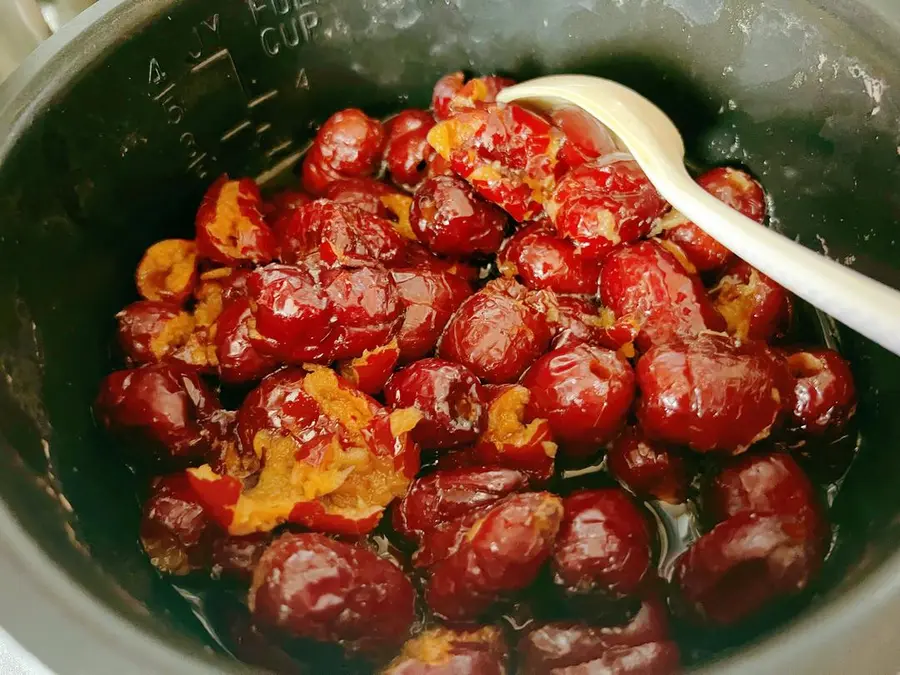 Jujube paste mooncake filling step 0