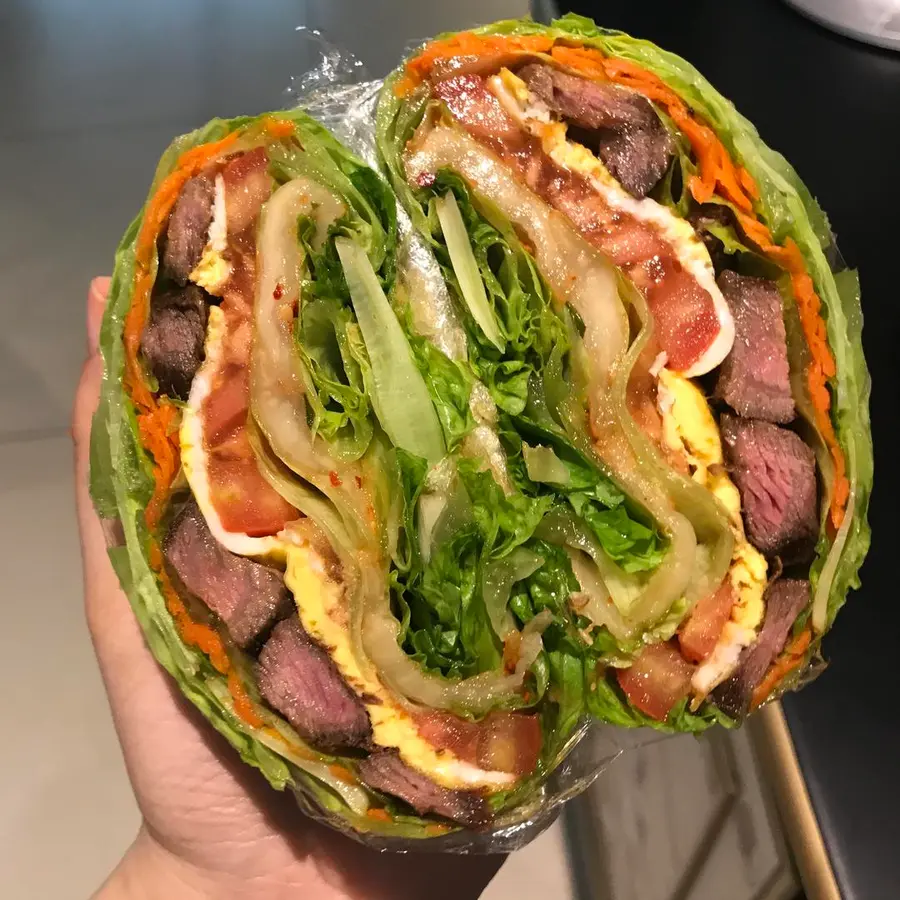 Guan Xiaotong sandwich to reduce fat! (Plastic wrap wrap method included!) ï¼‰ step 0