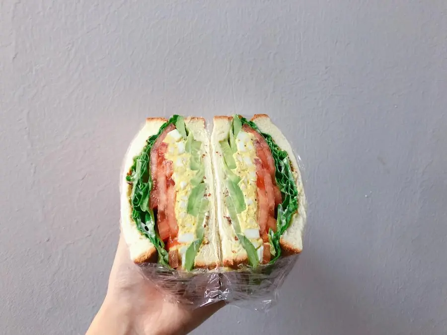 A super thick and super satisfying marsh sandwich