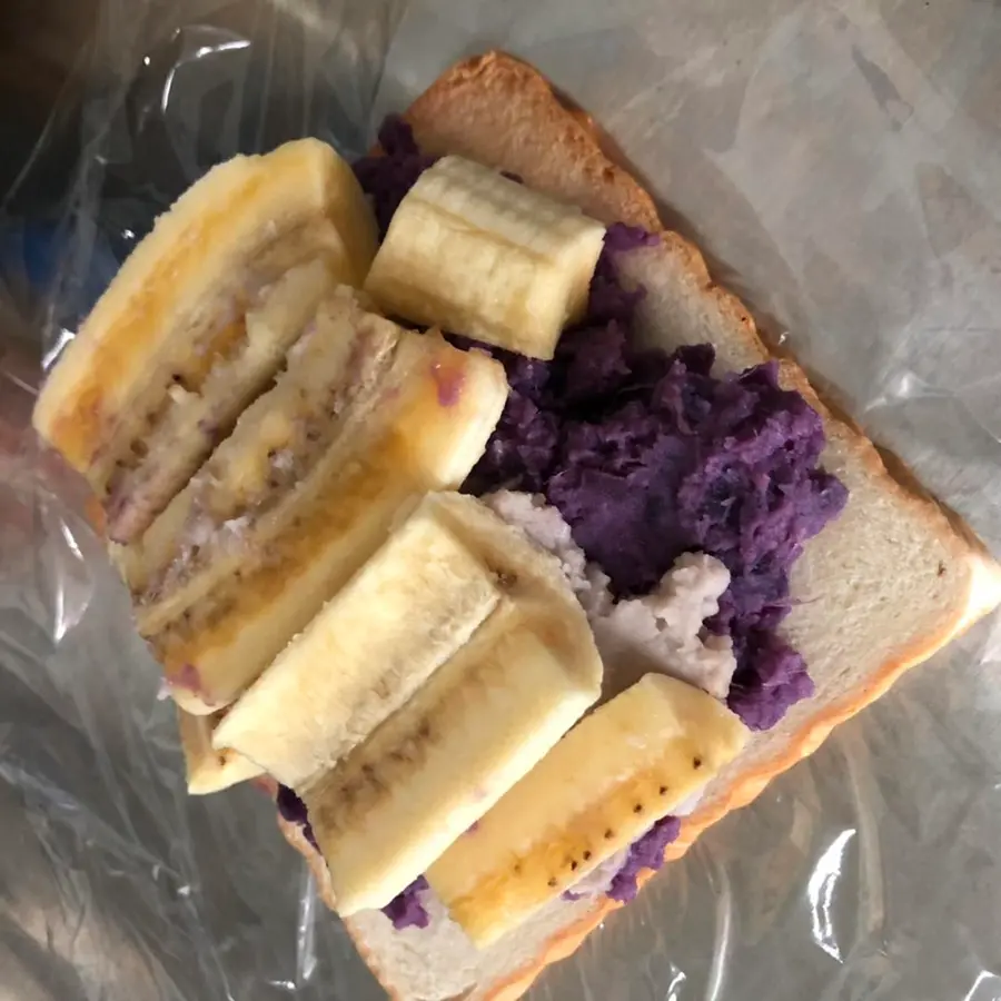 Purple sweet potato mash / egg meat floss sandwich encyclopedia  step 0