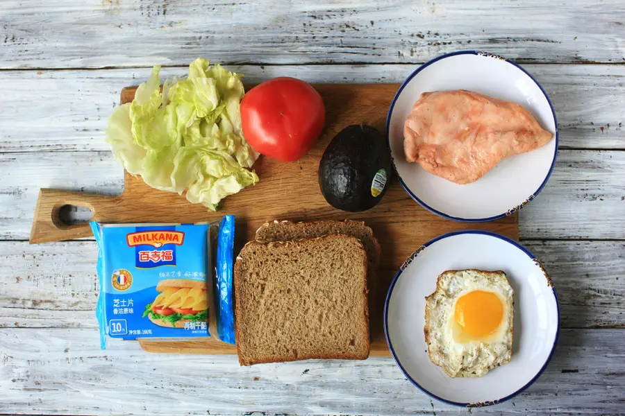 Designer's quality breakfast â€“ the energy explosion sandwich step 0