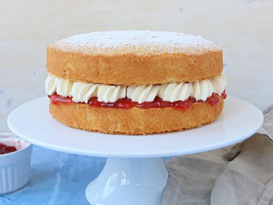 ã€Downton Abbey Recipeã€‘Mini Victoria Sandwich step 0