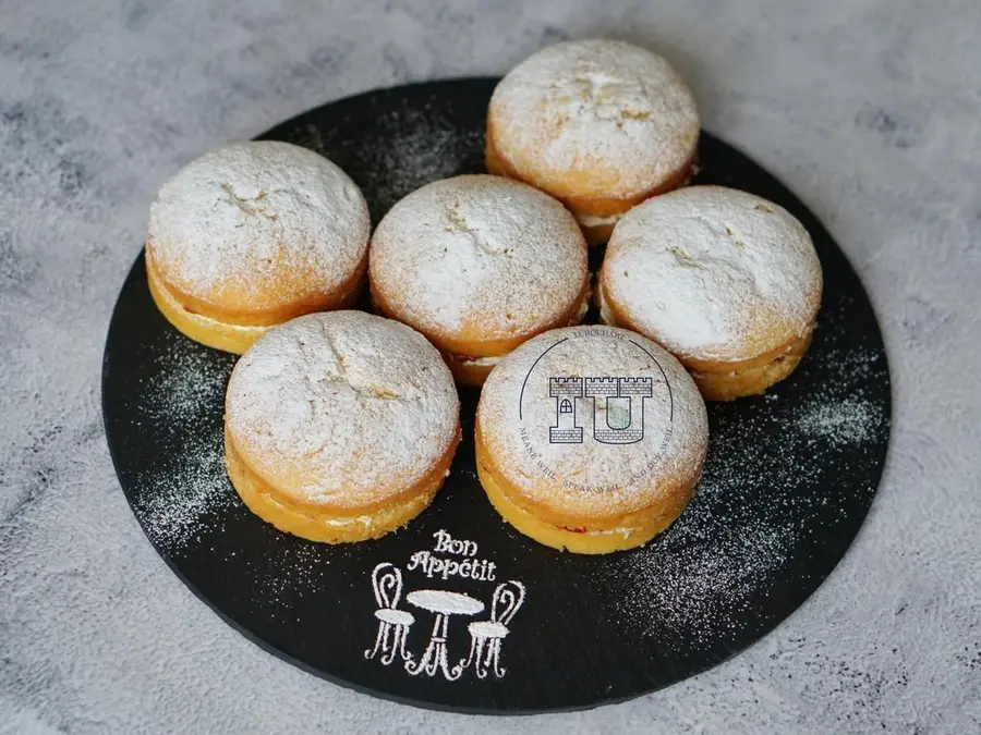 ã€Downton Abbey Recipeã€‘Mini Victoria Sandwich step 0