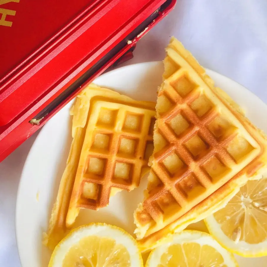 Summer Creative Lemon Fresh and Delicious Waffles [Sandwich Machine Waffle Mold] step 0