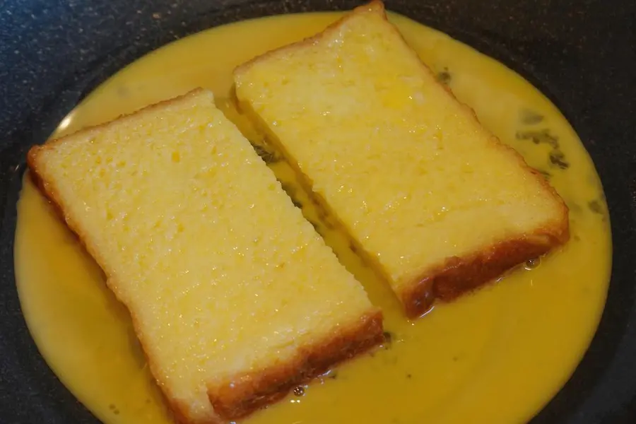 Quick Breakfast â€“ Classic Egg Popping Cheese Toast Sandwich step 0