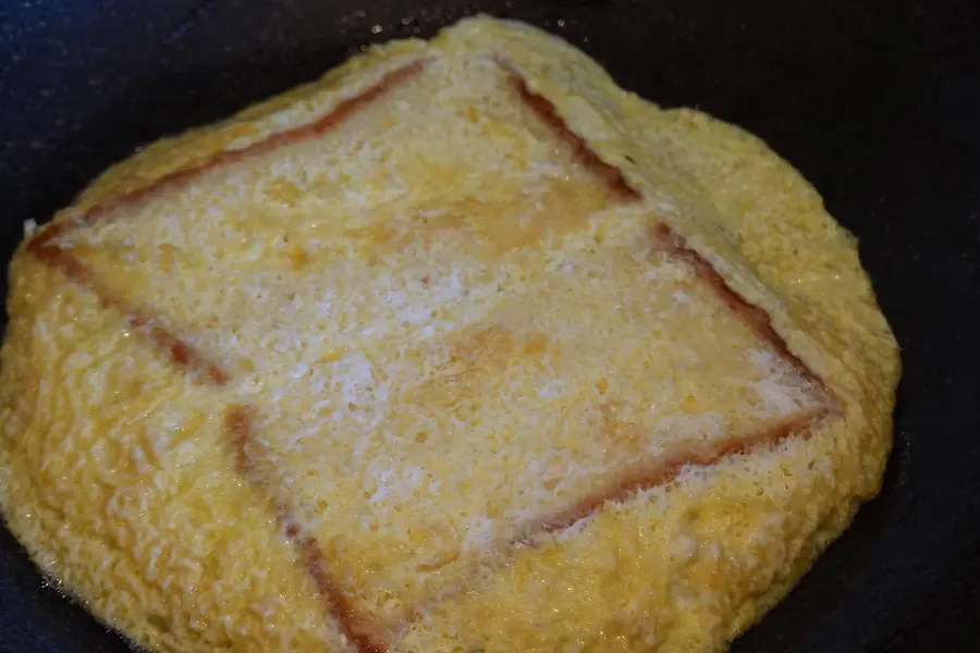 Quick Breakfast â€“ Classic Egg Popping Cheese Toast Sandwich step 0