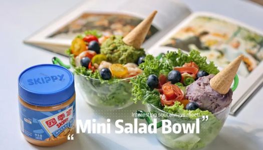 2 peanut butter salad bowls – refreshing and fun for a summer 