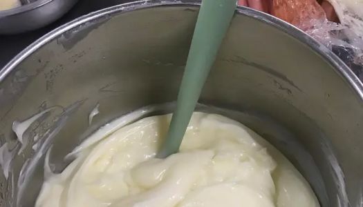 Homemade salad dressing (bakery version) Salad dressing for home toast