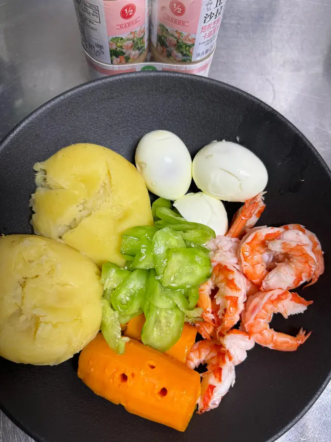 Shrimp, cucumber, eggs, mashed potatoes, salad step 0