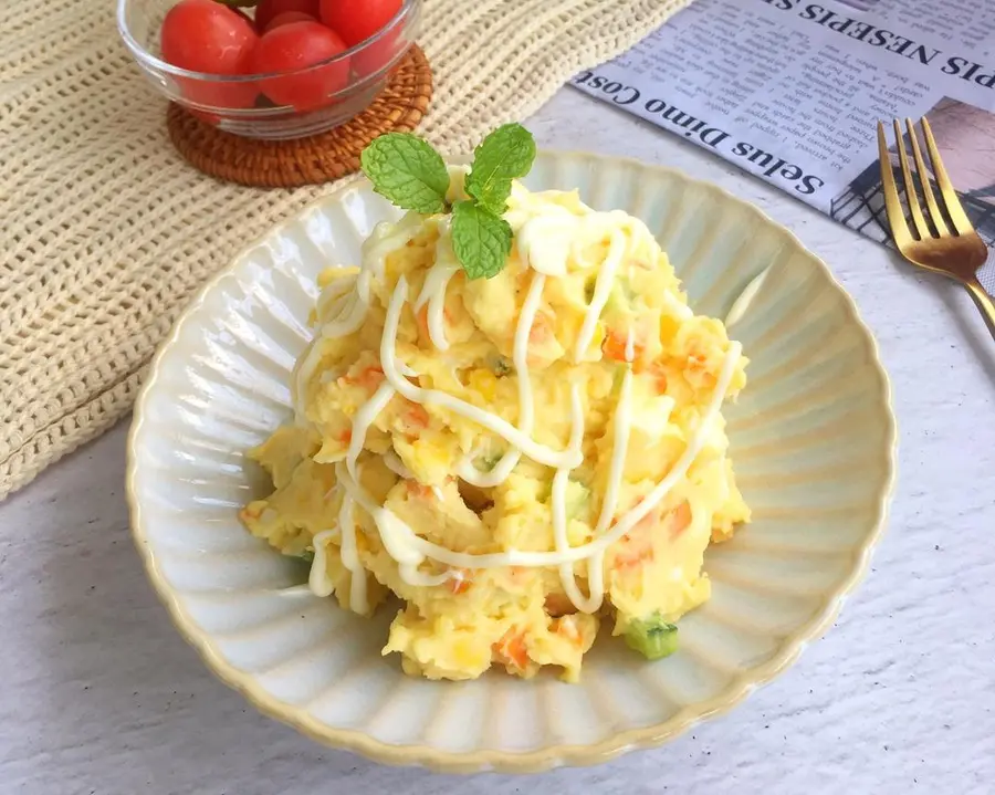 Japanese-style mashed potato salad step 0