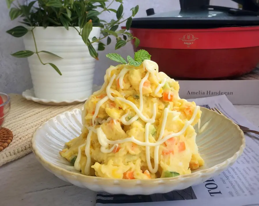 Japanese-style mashed potato salad