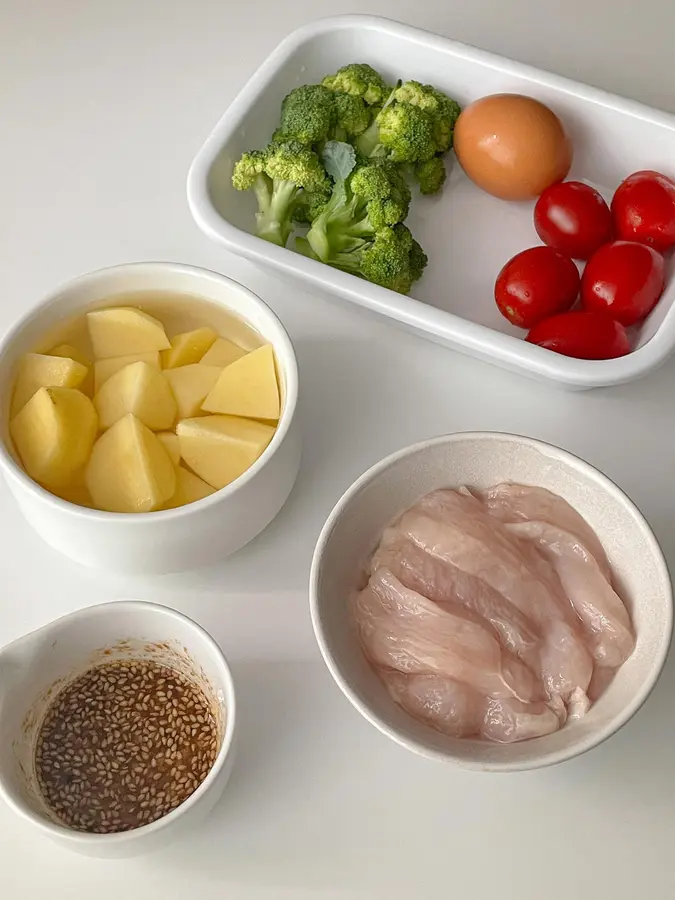 !ï¸ Potato and chicken breast salad step 0