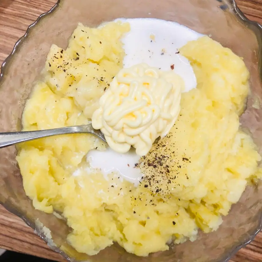 Japanese Mashed Potato Salad (Easy to Learn, Fitness Meal Replacement) step 0