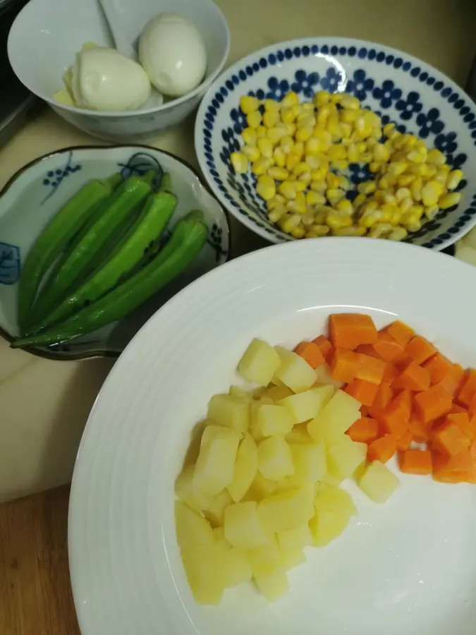 Fried egg mashed potato salad (yellow mustard sauce) step 0