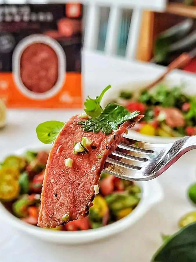 High-protein light food|Thai beef fillet salad step 0