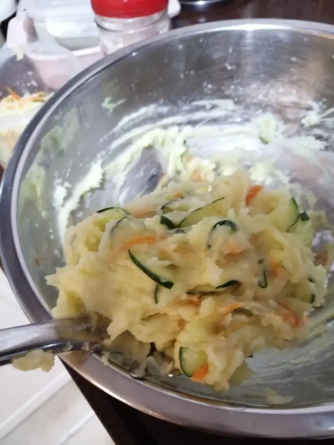 Japanese-style potato salad step 0