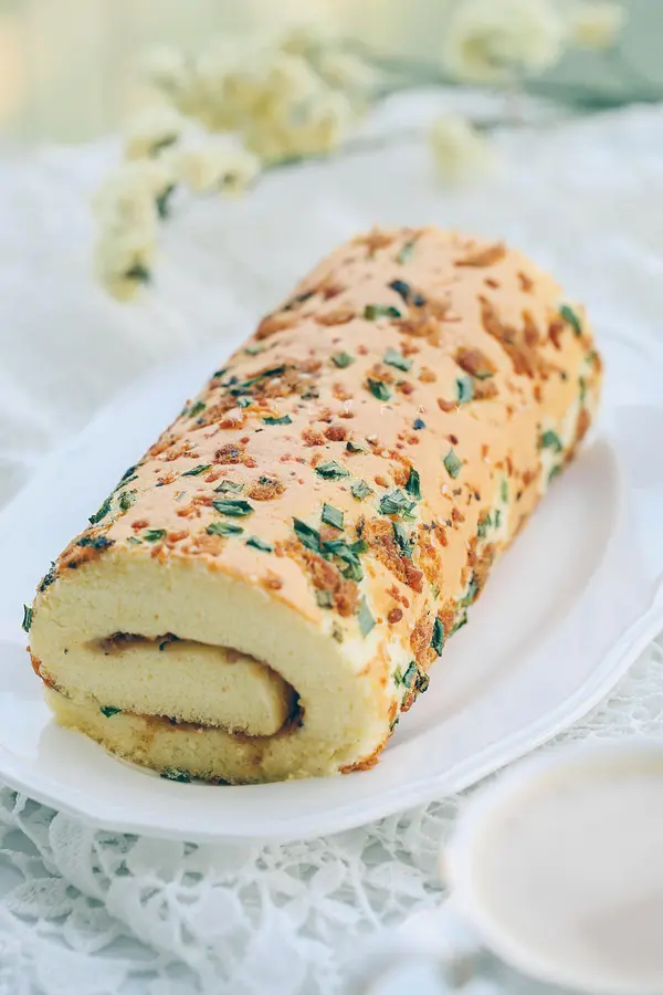 Chives and pork floss salad dressing cake Swiss roll (thick and soft) C21 step 0