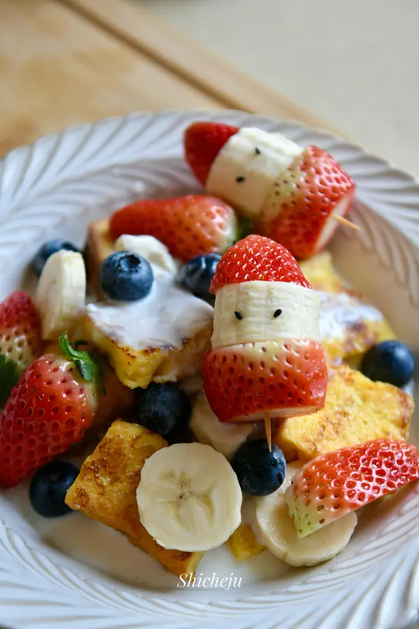 Christmas  Gift you a sweet - Christmas West Toast Fruit Salad step 0