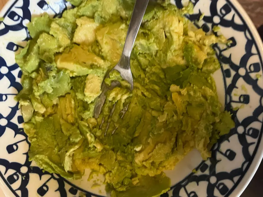 European Ancestral - Avocado/Avocado Salad  step 0