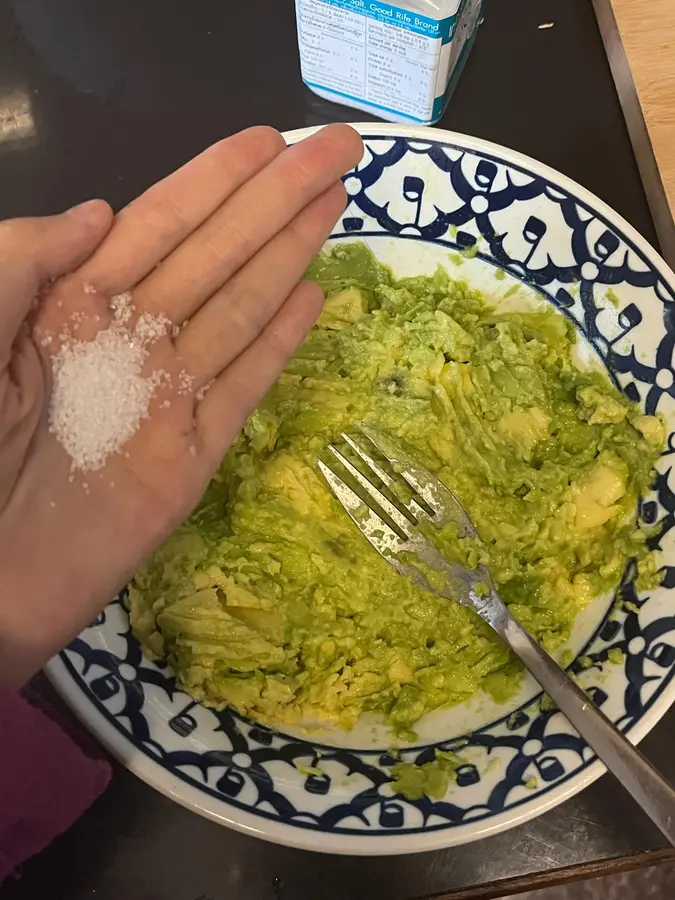 European Ancestral - Avocado/Avocado Salad  step 0