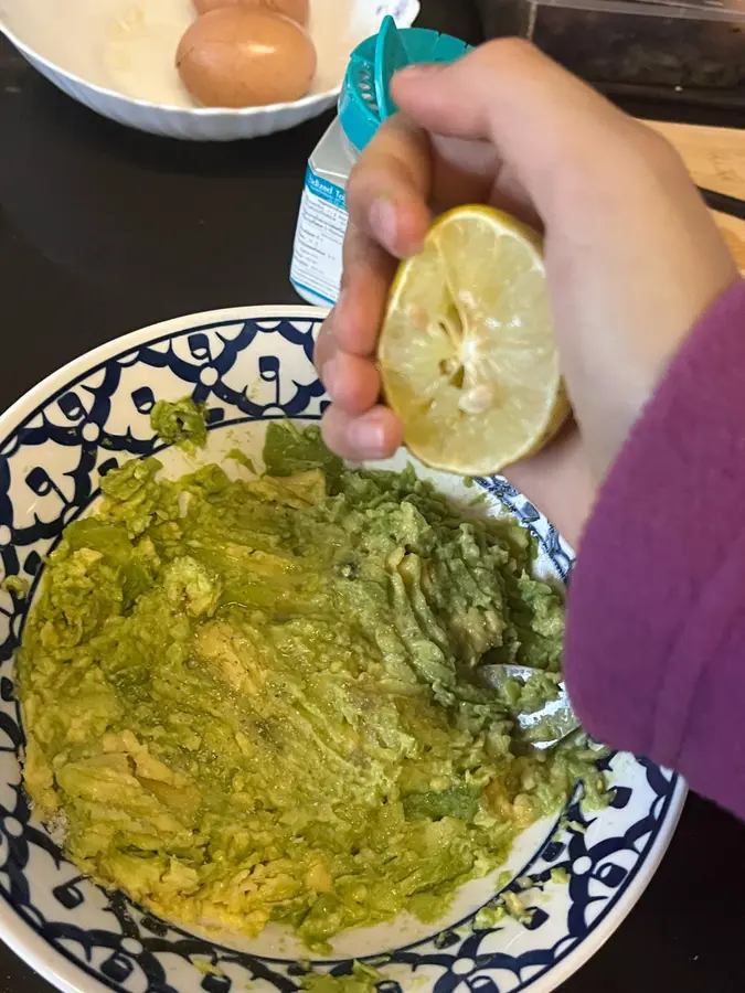 European Ancestral - Avocado/Avocado Salad  step 0