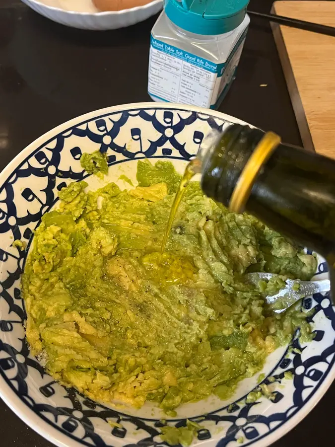 European Ancestral - Avocado/Avocado Salad  step 0