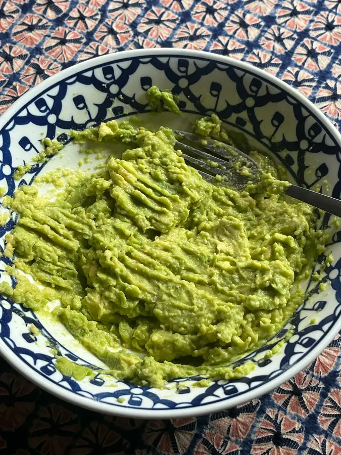 European Ancestral - Avocado/Avocado Salad  step 0