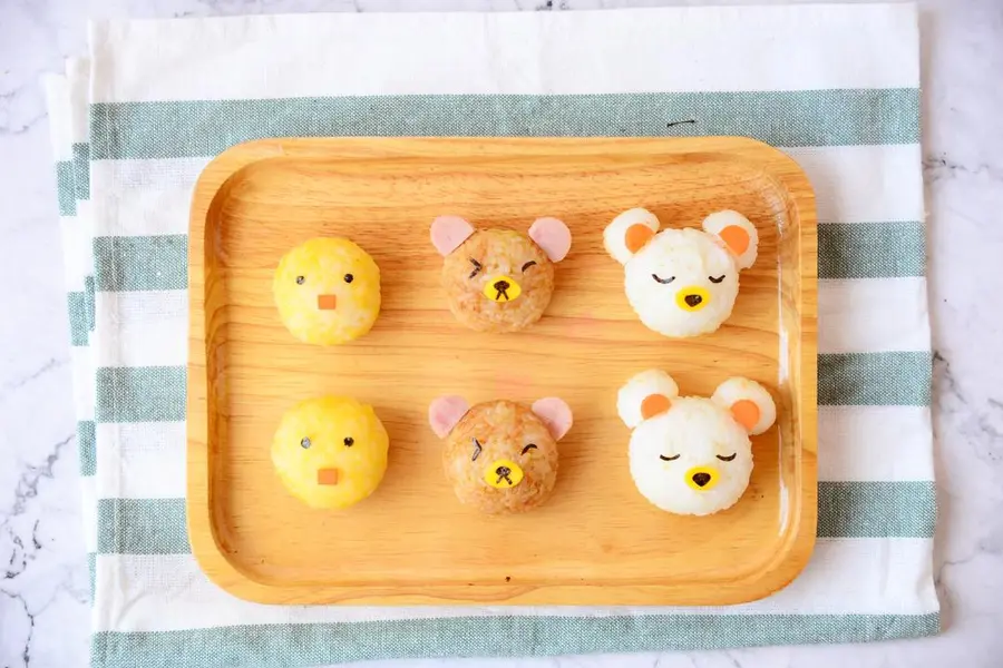 Energetic fried chicken curry cartoon bento step 0