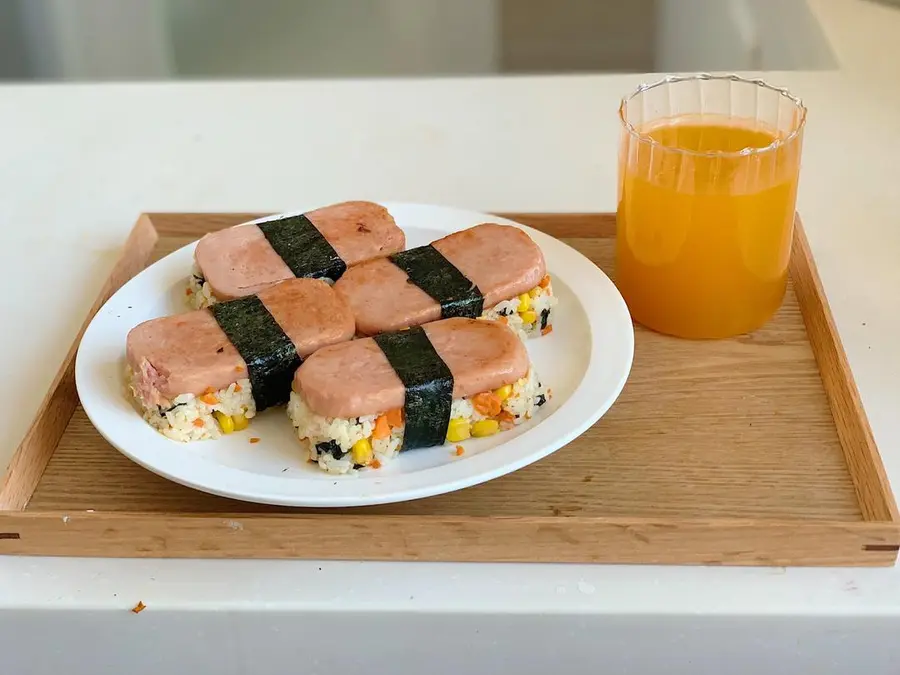 Super thick and super satisfying luncheon meat rice balls step 0