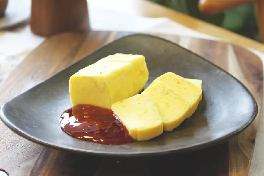 Bento must-have - Japanese-style thick egg grill & tamagoyaki