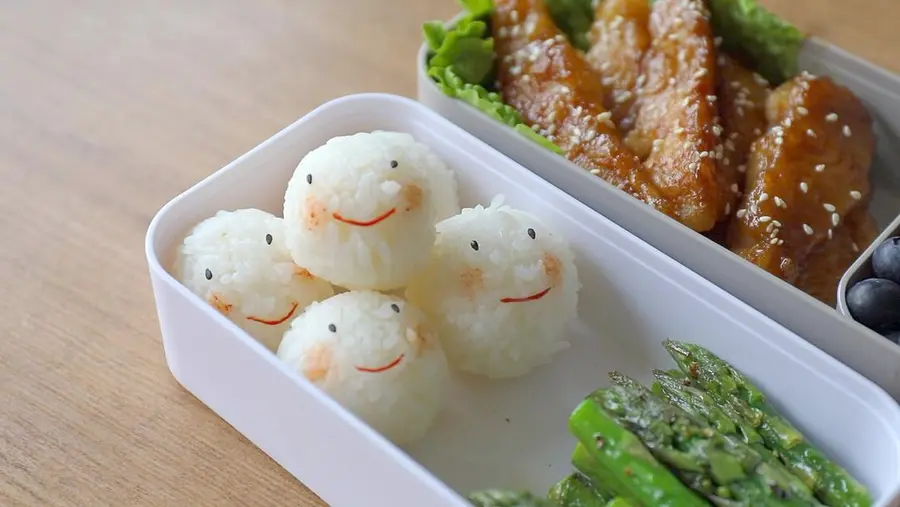 Chen Xiang teriyaki dragon fish bento step 0