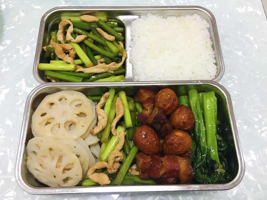 Lunch box step 0