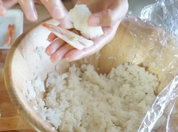 3 Homemade Sushi Practices (California Rolls, Sushi Rolls) step 0