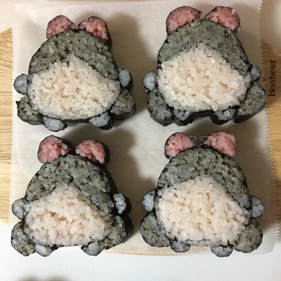 Snow White Sushi step 0