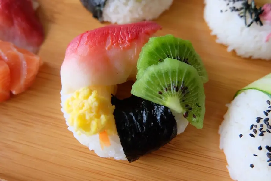 Sushi donuts step 0