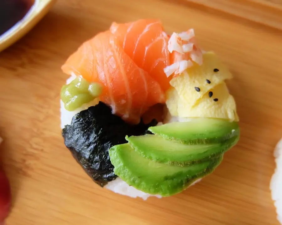 Sushi donuts step 0