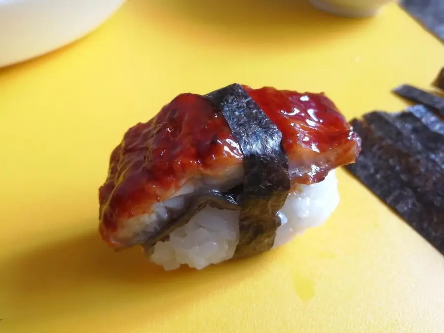 Nigiri sushi and roll sushi (recipe for sushi vinegar) step 0