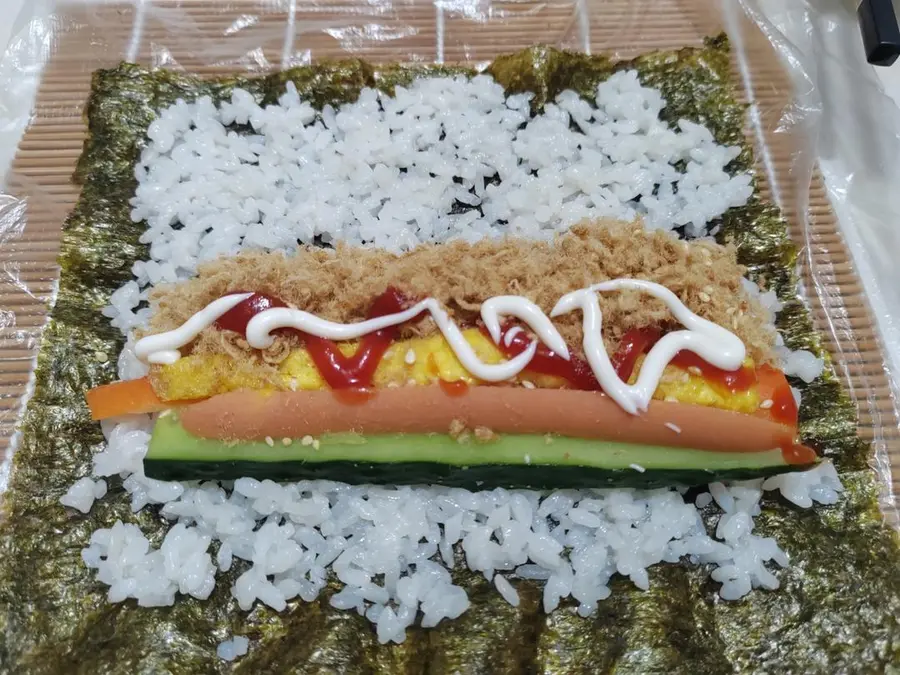 Homemade classic three-pin sushi  step 0