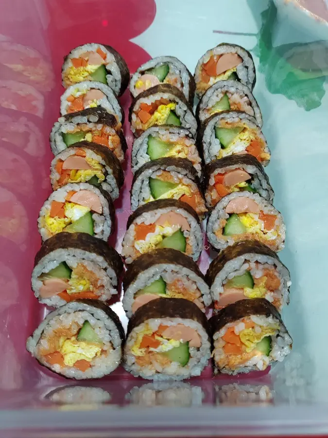 Homemade classic three-pin sushi  step 0