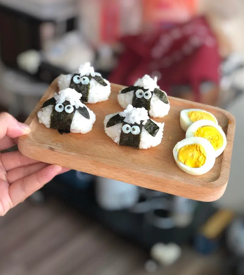 Lamb sushi rice balls