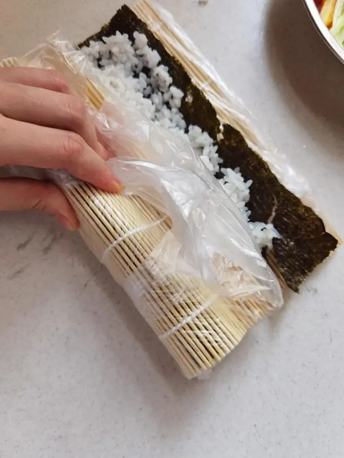 A simple sushi roll step 0