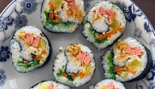 Simplified version of sushi rolls