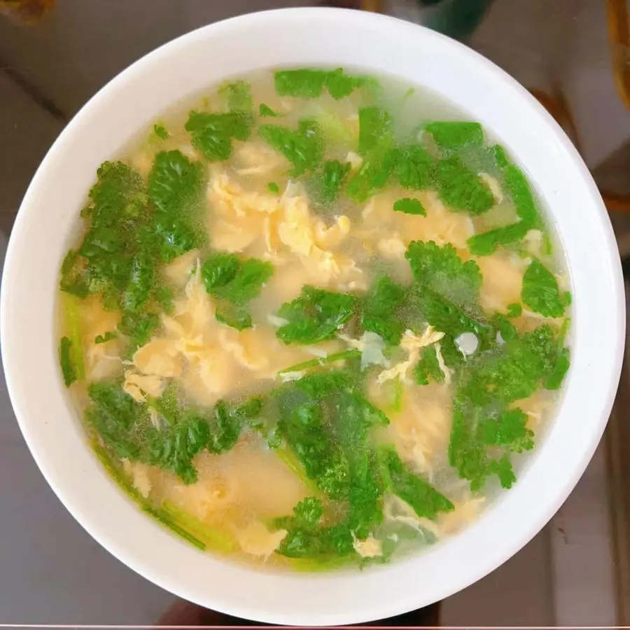 Shatang (a traditional specialty snack in Henan breakfast shop) oxtail bone + chicken rack = hanging soup step 0