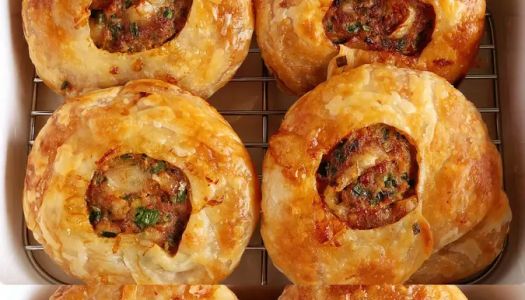 Simple baking pies without kneading, a must-have breakfast with less oil and fast hands, a bite of crispy slag, full of filling, crispy and delicious and non-greasy